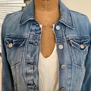 Levi’s Original Trucker Denim Jean Jacket